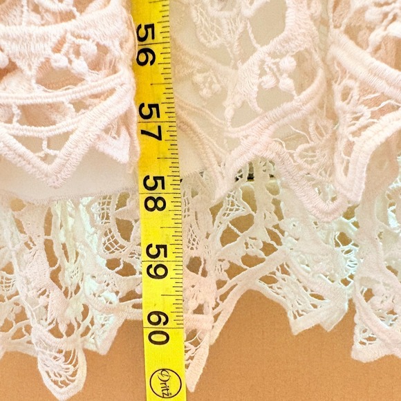 Kite & Butterfly Guipure lace Crochet Off Shoulder Ivory Wedding Gown Boho Beach - Picture 8 of 17